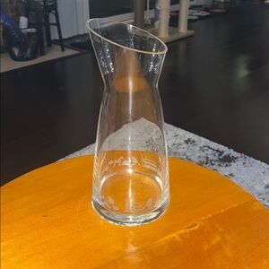 Vintage Royal Doulton carafe w/ etched modernist symbols related to London.